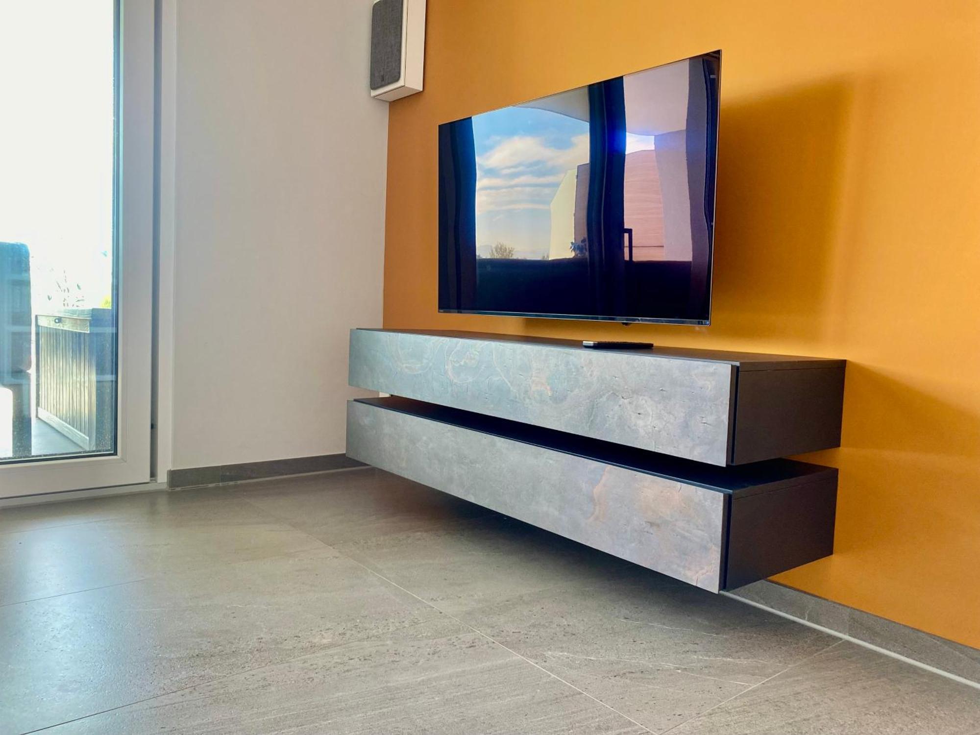 Penthouse Apartment Mit Alpenblick فريدريشسهافن المظهر الخارجي الصورة